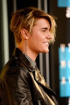 Justin Bieber : justin-bieber-1441046101.jpg