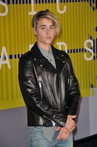 Justin Bieber : justin-bieber-1441077301.jpg