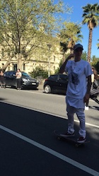 Justin Bieber : justin-bieber-1443371221.jpg