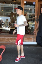 Justin Bieber : justin-bieber-1443373201.jpg