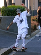 Justin Bieber : justin-bieber-1443391921.jpg