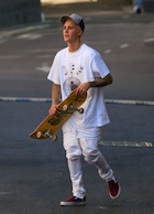 Justin Bieber : justin-bieber-1443393181.jpg