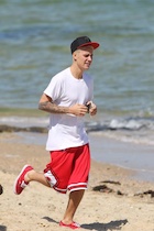 Justin Bieber : justin-bieber-1443410401.jpg