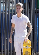 Justin Bieber : justin-bieber-1443579121.jpg