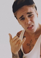 Justin Bieber : justin-bieber-1444015441.jpg