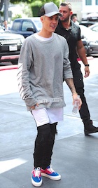 Justin Bieber : justin-bieber-1445015161.jpg