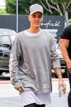 Justin Bieber : justin-bieber-1445021641.jpg