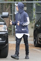 Justin Bieber : justin-bieber-1445098681.jpg