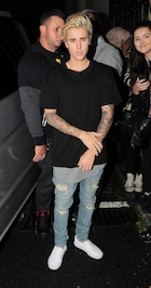 Justin Bieber : justin-bieber-1445519881.jpg