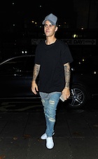 Justin Bieber : justin-bieber-1445548321.jpg