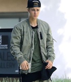 Justin Bieber : justin-bieber-1449530281.jpg