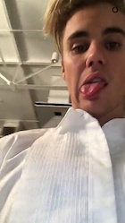 Justin Bieber : justin-bieber-1450360441.jpg