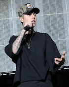 Justin Bieber : justin-bieber-1450495441.jpg