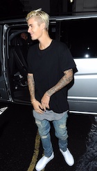 Justin Bieber : justin-bieber-1450555921.jpg