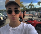 Justin Bieber : justin-bieber-1451342161.jpg