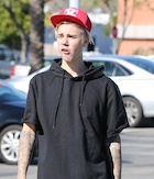 Justin Bieber : justin-bieber-1454421241.jpg