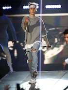 Justin Bieber : justin-bieber-1461752281.jpg