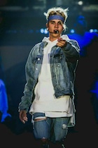 Justin Bieber : justin-bieber-1461884401.jpg