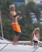 Justin Bieber : justin-bieber-1467720001.jpg