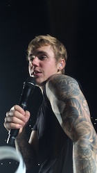 Justin Bieber : justin-bieber-1479092761.jpg