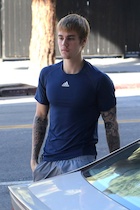 Justin Bieber : justin-bieber-1480915441.jpg