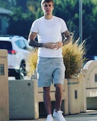 Justin Bieber : justin-bieber-1481145841.jpg