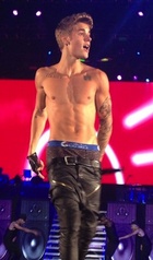 Justin Bieber : justin-bieber-1620606576.jpg