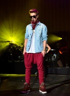 Justin Bieber : justin-bieber-1620689963.jpg