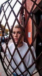 Justin Bieber : justin-bieber-1633657073.jpg