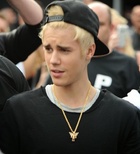 Justin Bieber : justin-bieber-1639090264.jpg