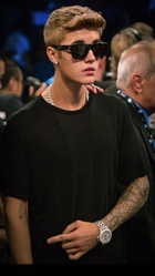 Justin Bieber : justin-bieber-1643145801.jpg