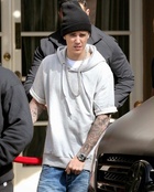 Justin Bieber : justin-bieber-1652889120.jpg