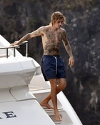 Justin Bieber : justin-bieber-1663876717.jpg