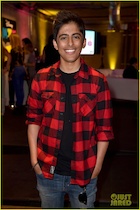 Karan Brar : karan-brar-1471803587.jpg