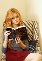 Katherine McNamara : katherine-mcnamara-1412883264.jpg