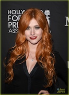 Katherine McNamara : katherine-mcnamara-1442254354.jpg