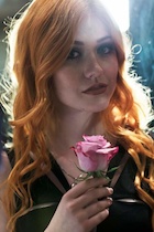 Katherine McNamara : katherine-mcnamara-1456123582.jpg