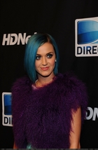 Katy Perry : katy-perry-1328570815.jpg