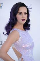 Katy Perry : katy-perry-1337570827.jpg