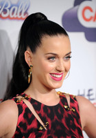 Katy Perry : katy-perry-1386702435.jpg