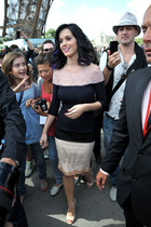 Katy Perry : katy-perry-1403625053.jpg