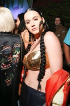 Katy Perry : katy-perry-1431017379.jpg