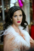 Katy Perry : katy-perry-1465237499.jpg