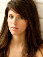 Kayla Ewell : kaylaewell_1273867252.jpg