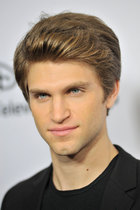 Keegan Allen : keegan-allen-1376245308.jpg