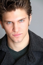 Keegan Allen : keeganallen_1283707455.jpg