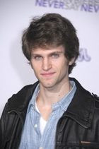 Keegan Allen : keeganallen_1307809011.jpg