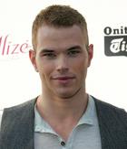 Kellan Lutz : kellan-lutz-1335926792.jpg