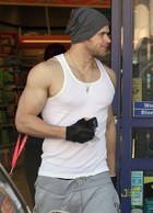 Kellan Lutz : kellan-lutz-1352189443.jpg