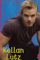 Kellan Lutz : kellanlutz_1260440068.jpg